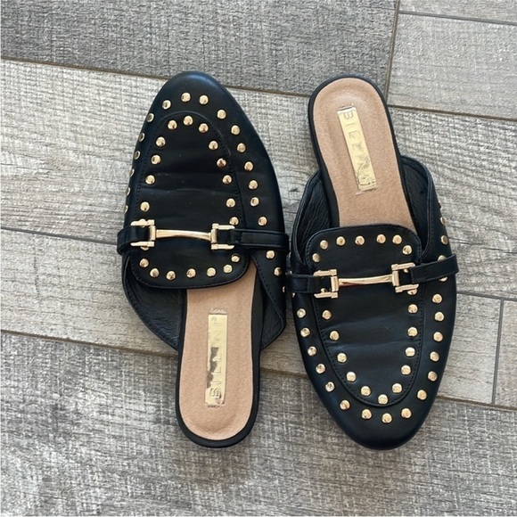 Billini Size 6 Black Gold Studded Mules. - Picture 7 of 7